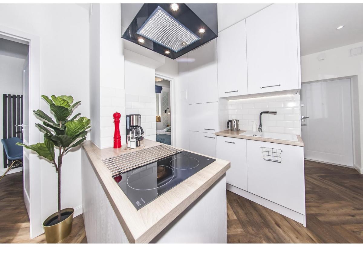 Family Luxury Gold Apartament & Playstation, 1-6, 2 Sypialnie I Salon, 100M Bazylika Gdansk Bagian luar foto